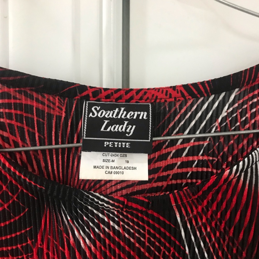 Blouse red and black sz Med